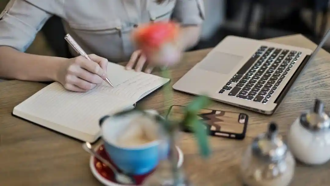 Neoplume chez Gautier Girard